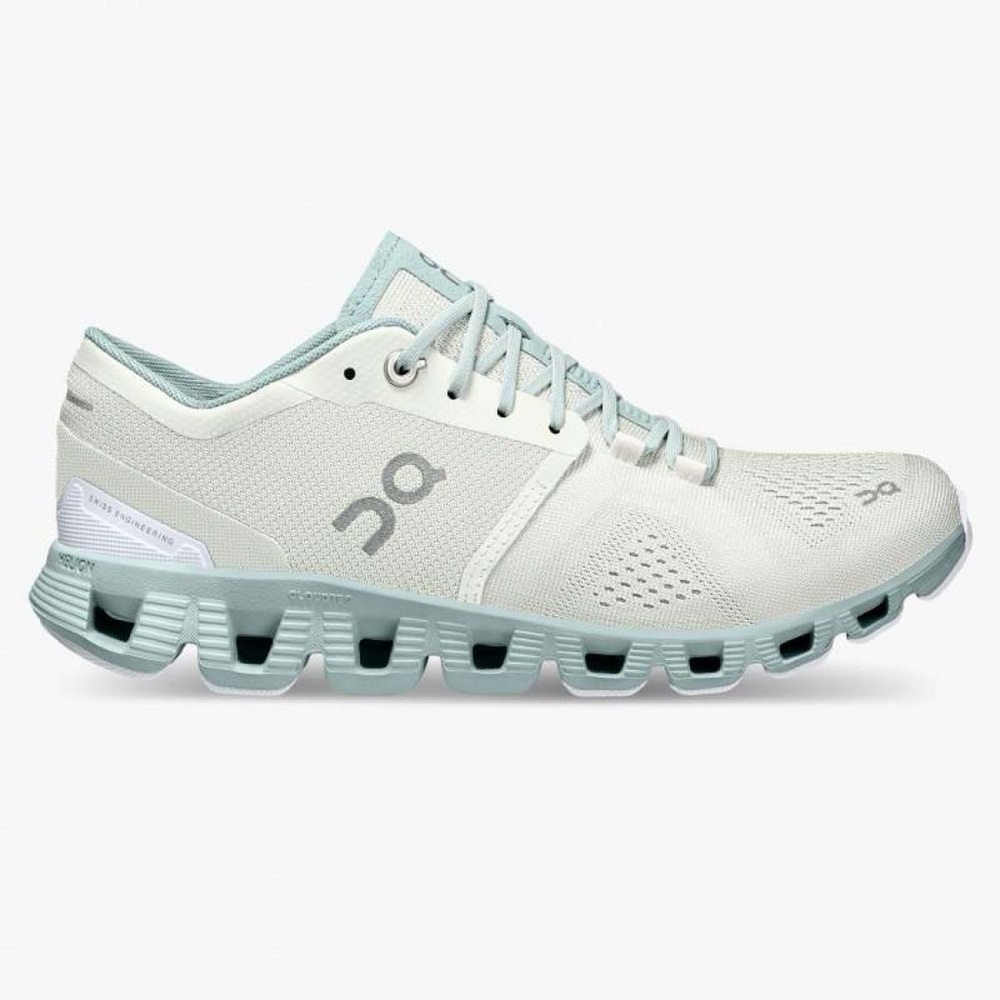 ON CLOUD X ALOE/SURF WOMEN size 9